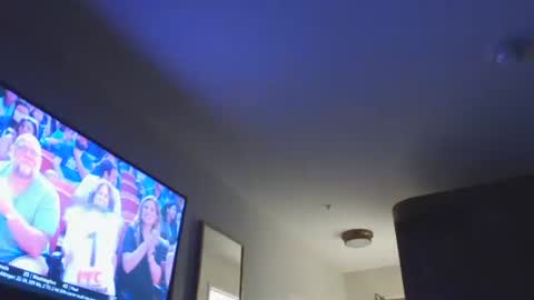 Snapshot of anytime07 chatting on October 26, 2:28 am Daddy online show from October 26, 2:28 am