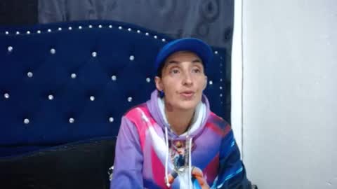 Snapshot of anyu_1306 chatting on February 28, 2:09 am anyu online show from February 28, 2:09 am