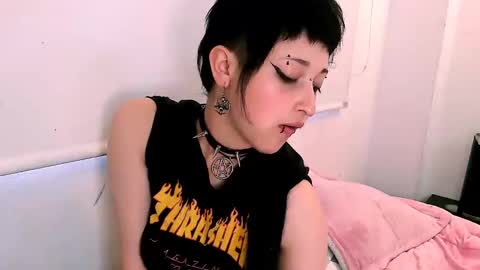 Snapshot of aoi_dandelion chatting on December 1, 10:10 pm aoi_dandelion online show from December 1, 10:10 pm