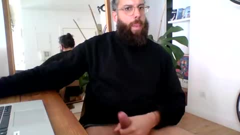 Snapshot of apc_3 chatting on March 12, 12:26 pm apc_3 online show from March 12, 12:26 pm