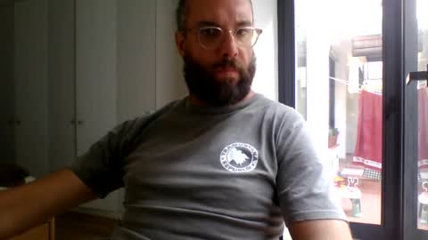 Snapshot of apc_3 chatting on July 27, 8:10 am apc_3 online show from July 27, 8:10 am