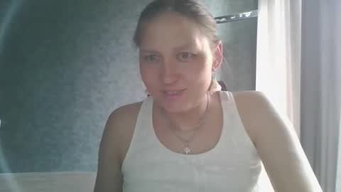 Snapshot of aphrodisiaque_ chatting on April 20, 8:06 am aphrodisiaque_ online show from April 20, 8:06 am