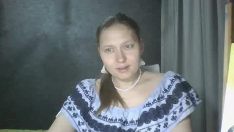 Snapshot of aphrodisiaque_ chatting on April 21, 8:23 pm aphrodisiaque_ online show from April 21, 8:23 pm