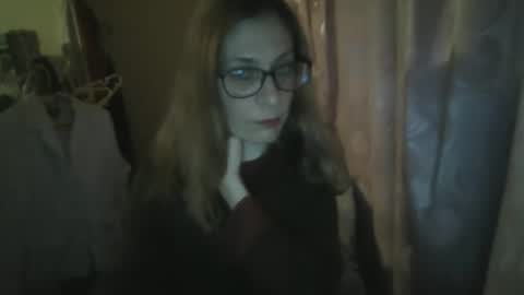 Snapshot of aphrodity_rox chatting on April 17, 8:23 pm Aphrodity Rox online show from April 17, 8:23 pm