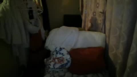 Snapshot of aphrodity_rox chatting on June 18, 9:30 pm Aphrodity Rox online show from June 18, 9:30 pm
