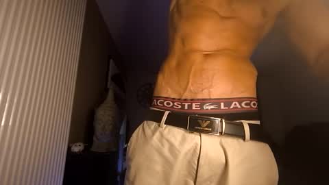 Snapshot of apollonfitx_69 chatting on January 26, 8:36 am apollonfitx_69 online show from January 26, 8:36 am