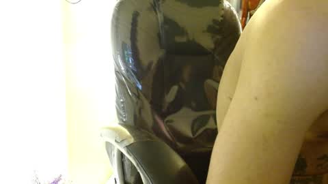 Snapshot of apolo_98 chatting on December 3, 4:06 pm APOLO online show from December 3, 4:06 pm