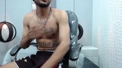 Snapshot of apolo_98 chatting on December 24, 4:40 pm APOLO online show from December 24, 4:40 pm