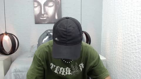 Snapshot of apolo_98 chatting on December 28, 12:35 pm APOLO online show from December 28, 12:35 pm