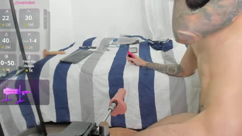 Snapshot of apolo_bianco_ chatting on May 14, 4:19 am APOLO online show from May 14, 4:19 am