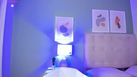 Snapshot of apoloricci chatting on March 3, 8:04 pm Apolo twink online show from March 3, 8:04 pm