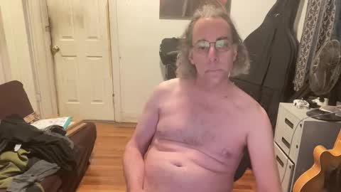 Snapshot of apostrphy chatting on January 31, 12:06 am Apostrphy online show from January 31, 12:06 am