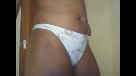 apple_bitch online show from February 18, 5:03 am