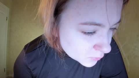 appleyummybuns online show from March 2, 4:25 am