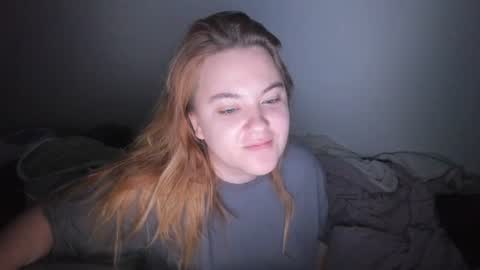 appleyummybuns online show from July 6, 1:24 am