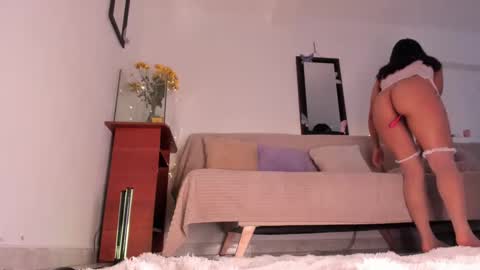 Snapshot of aprettyy chatting on September 22, 3:03 pm Anny online show from September 22, 3:03 pm