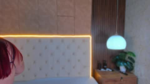 apriilfox online show from April 13, 4:07 am