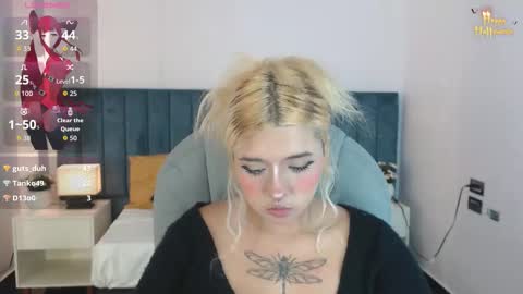 April Bunny online show from November 13, 1:48 am