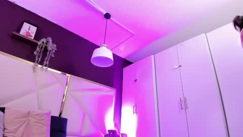 April online show from February 5, 11:59 am