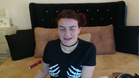 April online show from September 10, 4:51 pm