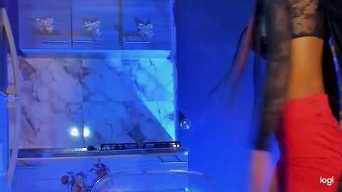 aprillebony319262 online show from January 12, 5:40 pm