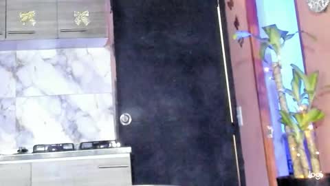 aprillebony319262 online show from February 10, 6:45 pm