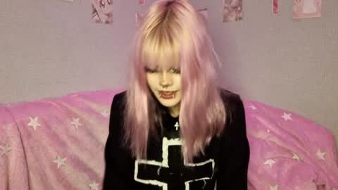 Alice D online show from June 7, 9:07 pm
