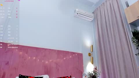 April online show from January 10, 9:23 am