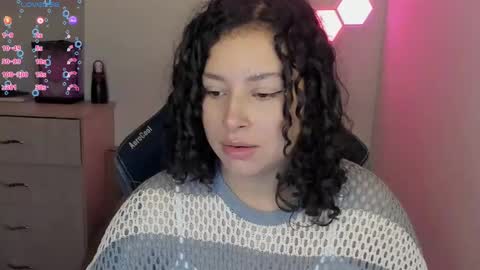 Snapshot of aqua_emilly chatting on February 21, 1:55 am aqua emilly online show from February 21, 1:55 am