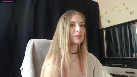 Snapshot of aqualen chatting on May 16, 10:36 am aqualen online show from May 16, 10:36 am