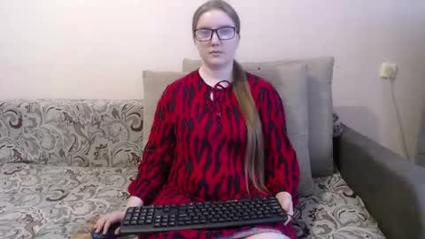 Josefin online show from March 12, 4:18 am