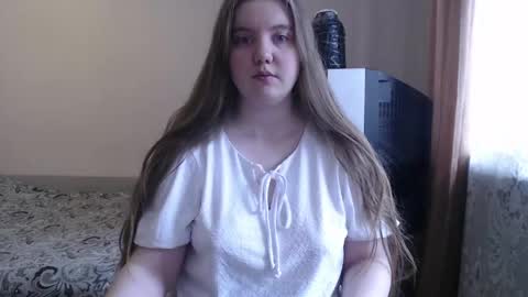 Snapshot of aquanarmin chatting on April 20, 6:49 am Josefin online show from April 20, 6:49 am