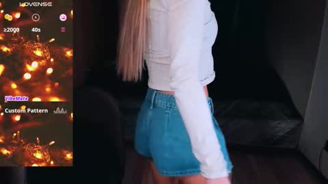 aquilaris online show from February 6, 12:52 pm