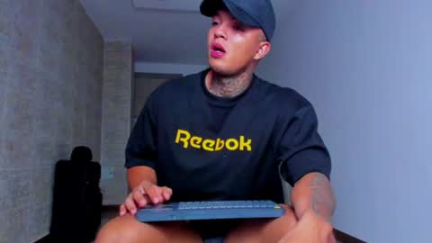AquilesElpapi online show from July 13, 10:07 am
