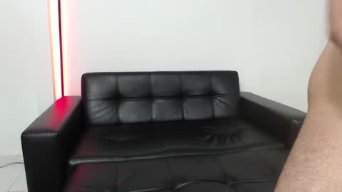 Snapshot of araboys chatting on January 19, 2:04 am Youssef Alkhoury online show from January 19, 2:04 am