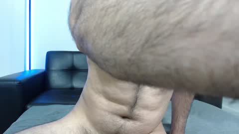 Snapshot of araboys chatting on January 28, 7:00 am Youssef Alkhoury online show from January 28, 7:00 am