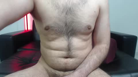 Snapshot of araboys chatting on October 21, 10:49 am Youssef Alkhoury online show from October 21, 10:49 am