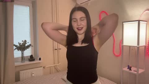 Snapshot of arabunyan chatting on May 31, 4:14 pm Emi online show from May 31, 4:14 pm