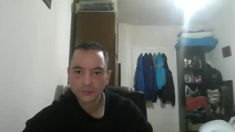 aragorn1986 online show from April 13, 3:23 am
