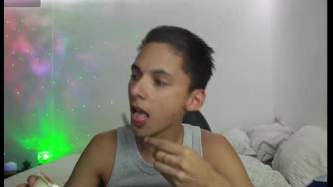 Snapshot of archi_love chatting on March 2, 4:28 am ARCHIBALDO online show from March 2, 4:28 am