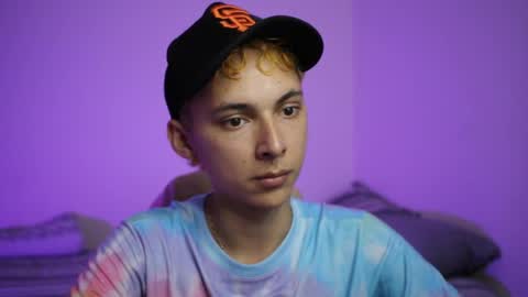 Snapshot of archi_love chatting on October 2, 10:28 pm ARCHIBALDO online show from October 2, 10:28 pm