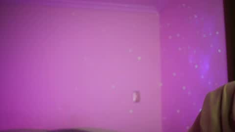 Snapshot of archi_love chatting on February 6, 5:23 am ARCHIBALDO online show from February 6, 5:23 am