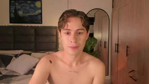 Snapshot of archiekingss chatting on May 17, 6:59 pm Archie online show from May 17, 6:59 pm
