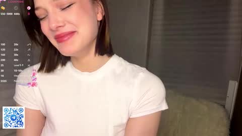 Caroline online show from March 11, 6:47 pm