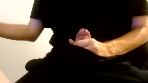 Snapshot of arekusan6 chatting on May 8, 9:42 pm Arek online show from May 8, 9:42 pm