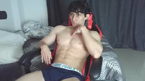 Snapshot of ares_aestheticgod chatting on June 18, 1:28 am Ares D online show from June 18, 1:28 am