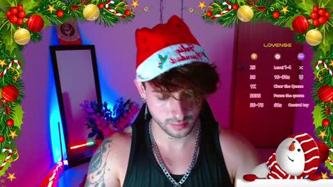Snapshot of ares_blue chatting on December 24, 11:06 am ares blue online show from December 24, 11:06 am