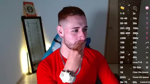 Snapshot of ares_blue chatting on February 10, 11:15 am ares blue online show from February 10, 11:15 am