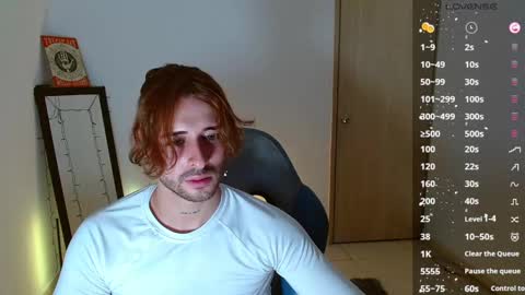 Snapshot of ares_blue chatting on February 18, 2:16 pm ares blue online show from February 18, 2:16 pm