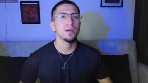 Snapshot of aresmassimox chatting on June 22, 3:09 pm Mateo online show from June 22, 3:09 pm